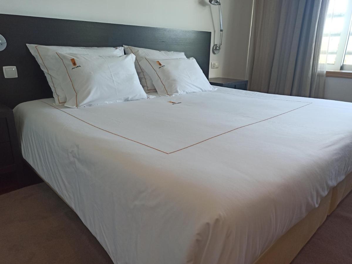 Hotel Vila Luena Vila Verde  Ngoại thất bức ảnh